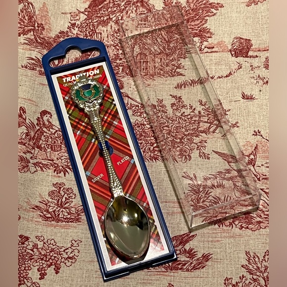 NWOT SCOTTISH THISTLE SOUVENIR SPOON. - Picture 2 of 6